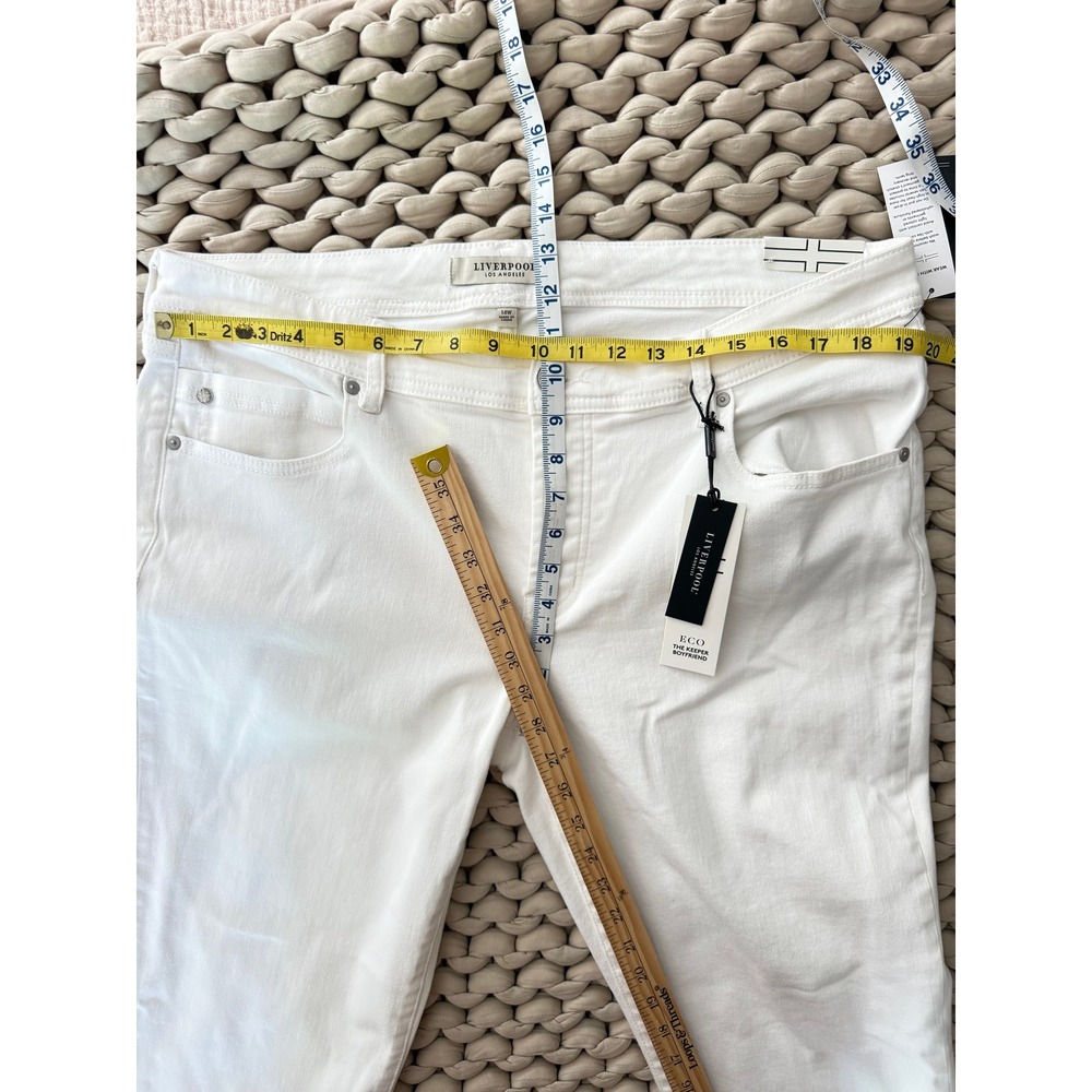 NWT Liverpool Los Angeles‎ Eco The Keeper Boyfriend Jeans Plus White Stretch 14W - Picture 3 of 15